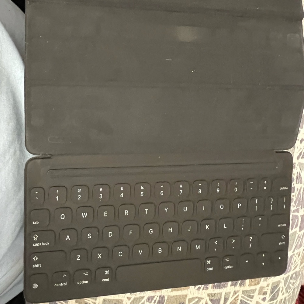 Apple Smart Keyboard for iPad